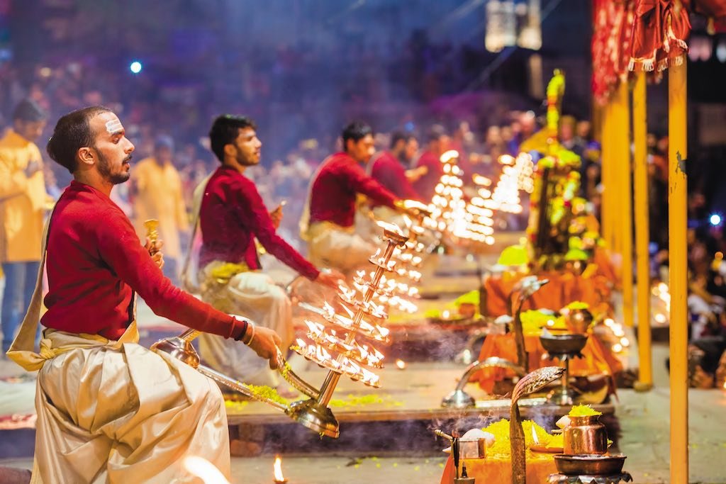 Top Travel Agencies in Varanasi for Varanasi Prayagraj Ayodhya Tour Package (2026 Edition)
